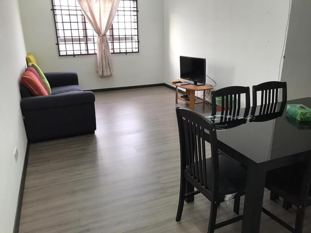 Homestay Hani Kuala Terengganu Zewnętrze zdjęcie